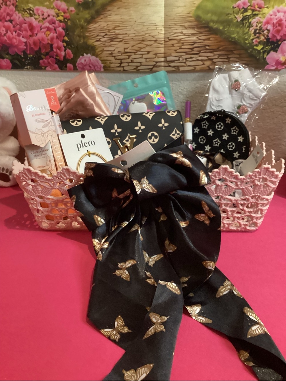 Black l & Gold Tote with Butterfly Hair Bow Scrunchie